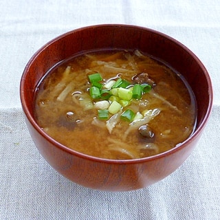 切干大根とむかごの味噌汁